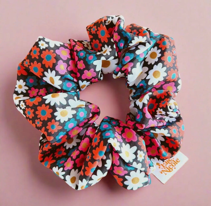 Scrunchie (Elle Nicole)