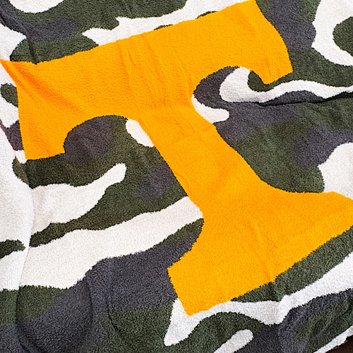SC - Volunteer Vibes Camo Luxury Blanket