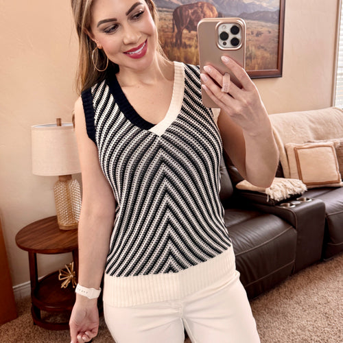 Black and White Sweater Knit Sleeveless Top