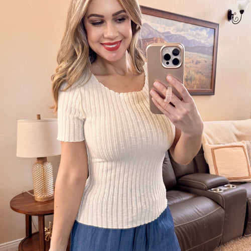 Cream Knit Short Sleeve Top
