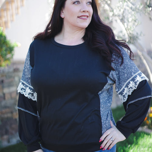 Moonstruck Laced Bubble Sleeve
