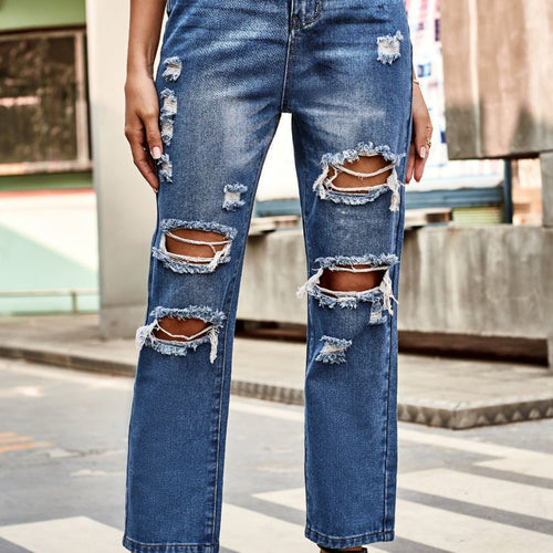 Distressed Buttoned Jeans with Pockets
